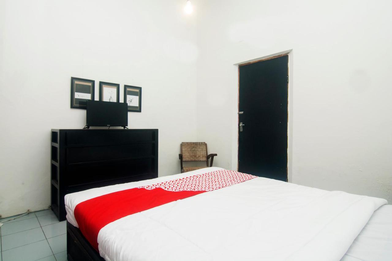 Oyo 287 Rumah Eyang Near Rsud Kota Yogyakarta Hotel Buitenkant foto