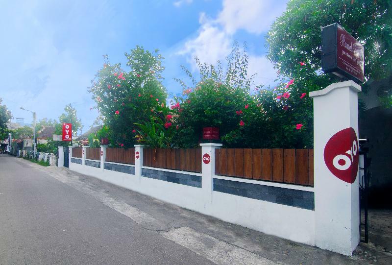 Oyo 287 Rumah Eyang Near Rsud Kota Yogyakarta Hotel Buitenkant foto